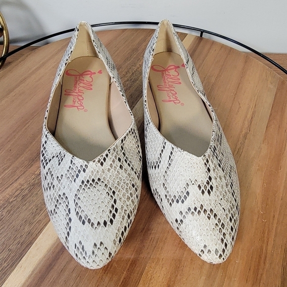 Jellypop Donnica Snakeskin Print Pointed Toe Ballet Flats Size 9 - Picture 6 of 17
